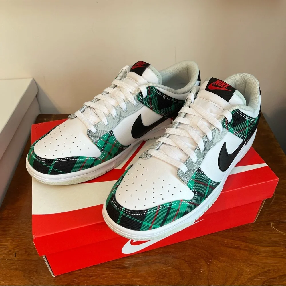 NIKE Dunk Low Retro Premium - Picture 6 of 12